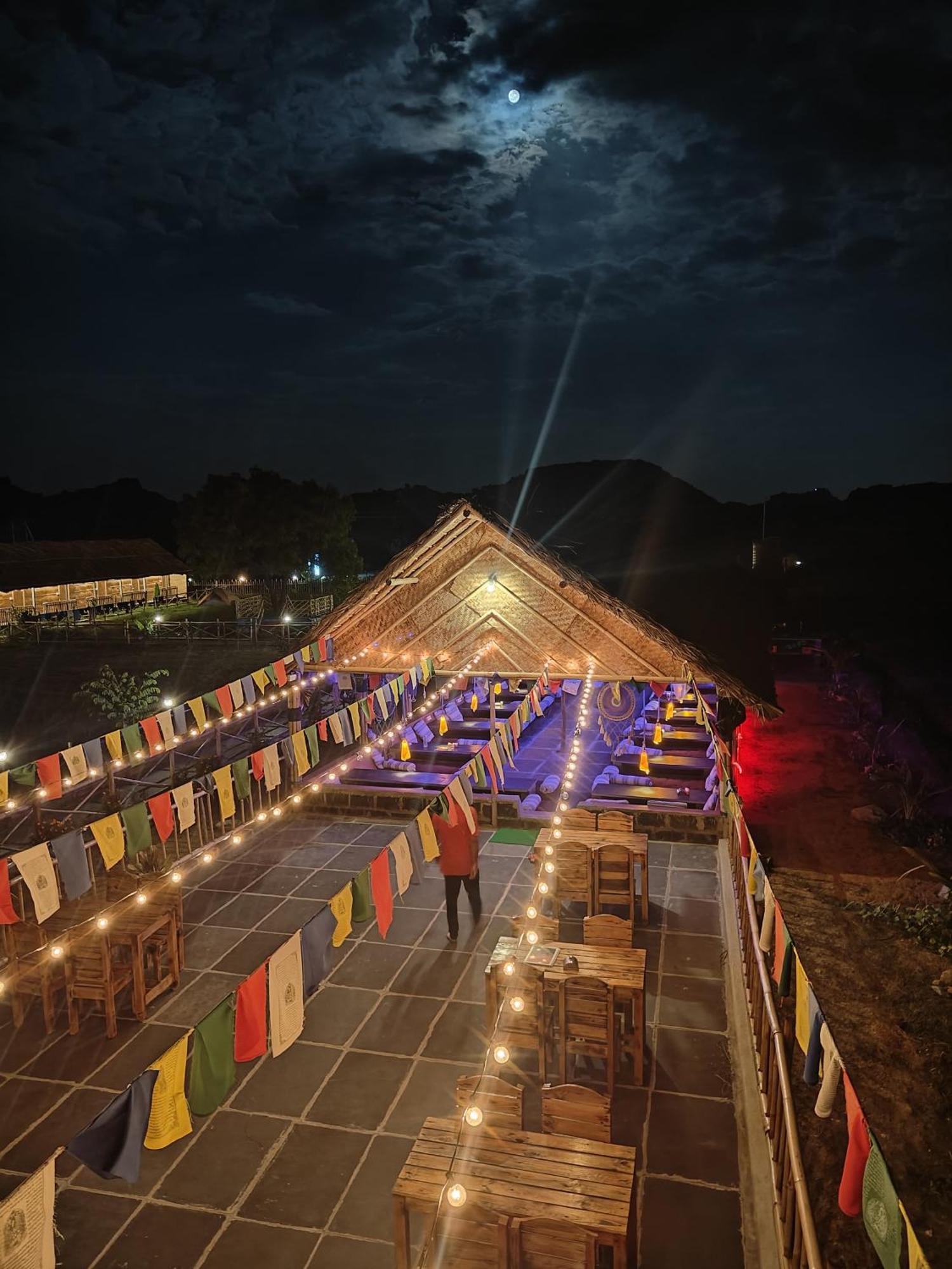 The Sundown Hampi Hotel Exterior photo